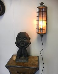 Industriele-wandlamp-stoer