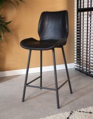 Zwarte-barkruk-met-rugleuning