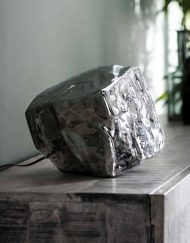 Tafellamp verchroomd glasblok