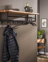 Kapstok zwarte haken houten plank