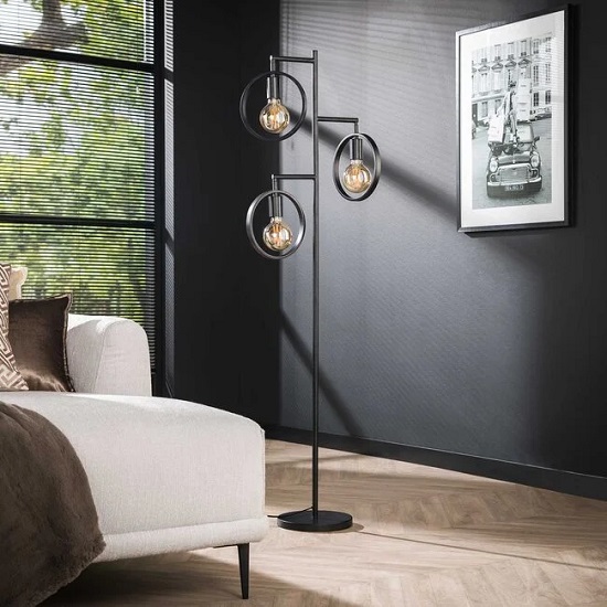 Vloerlamp industrieel metalen zuil
