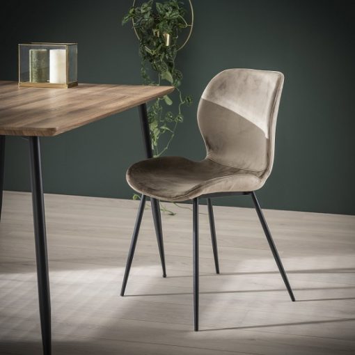 Eetkamerstoel velvet industrieel champagne
