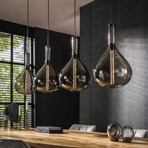Glazen hanglamp eettafel